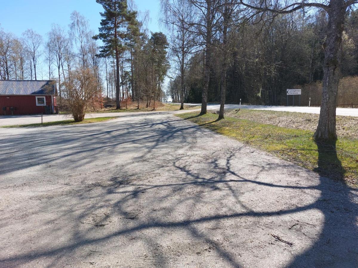 Flora Dekor Gaestgard, Lenagarden Guest House Alingsas Exterior photo