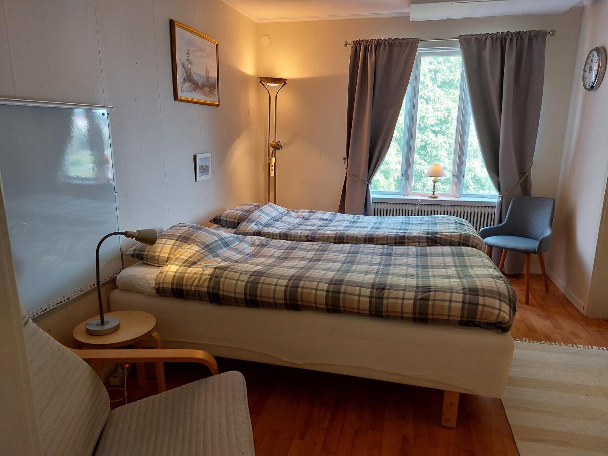 Flora Dekor Gaestgard, Lenagarden Guest House Alingsas Exterior photo